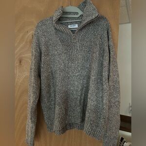 Old Navy Sweater